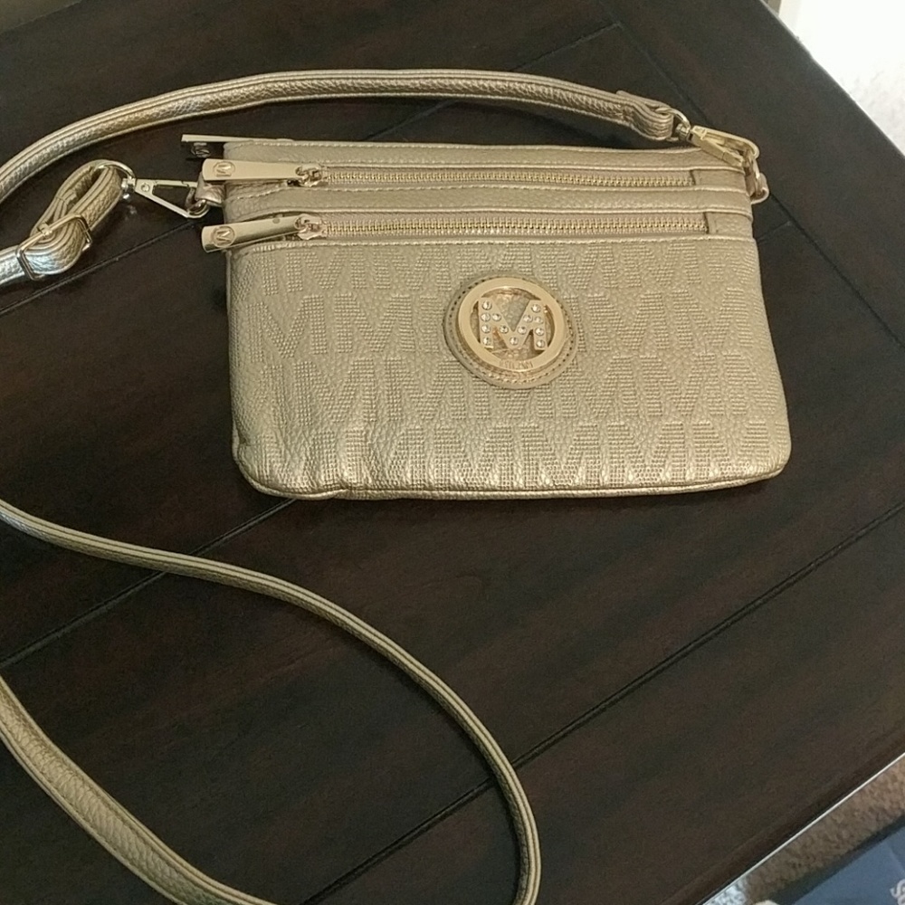 Crossover Handbag